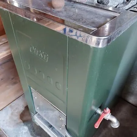 Chalé 200 Years Old Small With Sauna Close To Archipelago Taivassalo