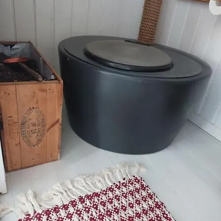 200 Years Old Small With Sauna Close To Archipelago Шале *