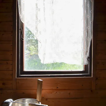 Cozy 200-year-old With Sauna Near The Archipelago Trail Шале