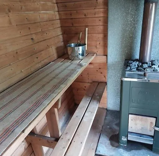 木屋 200 Years Old Small With Sauna Close To Archipelago Taivassalo