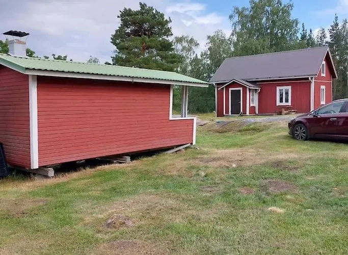 200 Years Old Small With Sauna Close To Archipelago